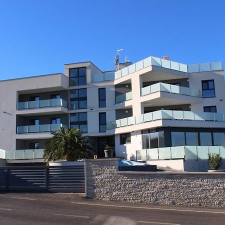 Apartmani Uwe Banjole Exterior photo
