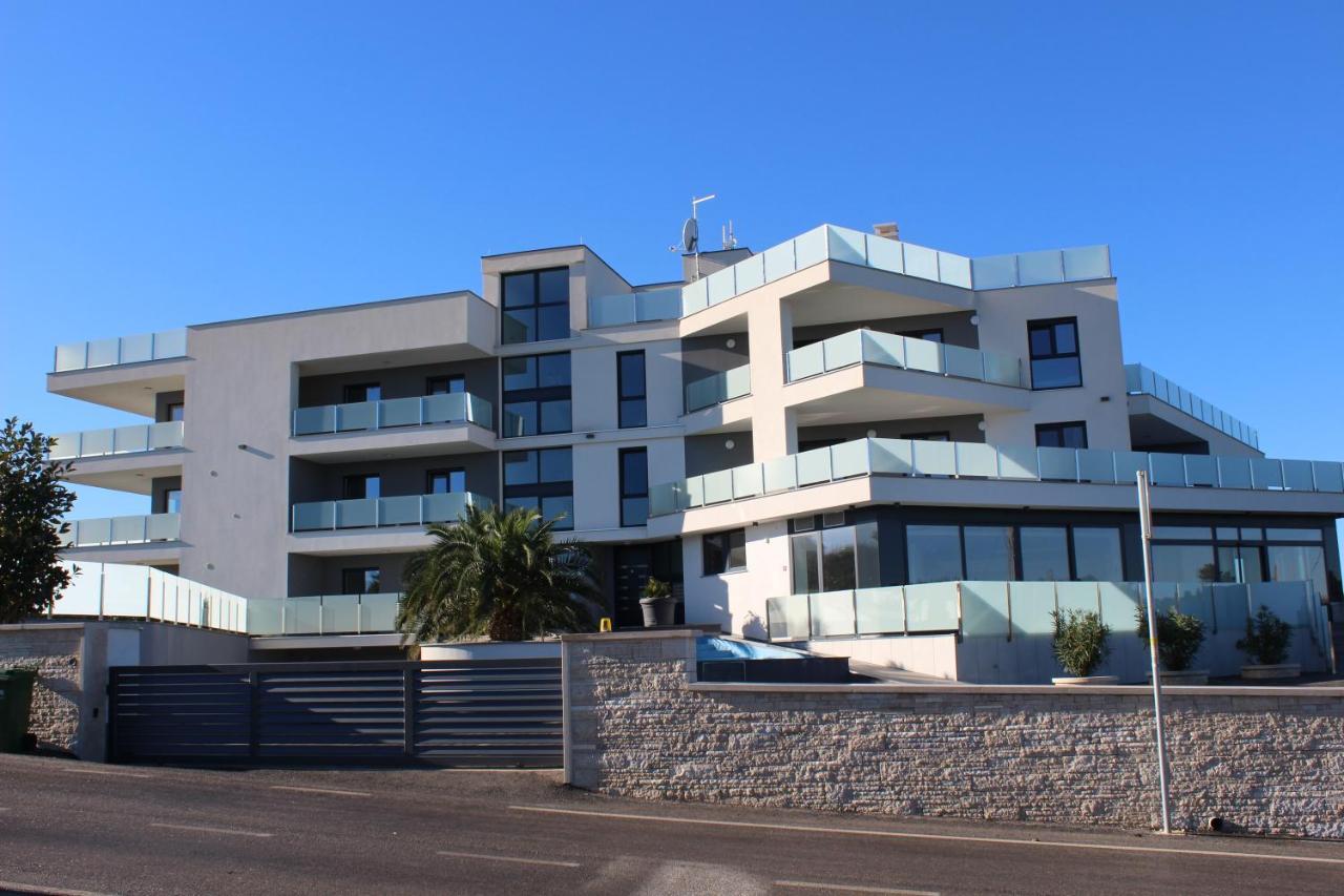 Apartmani Uwe Banjole Exterior photo